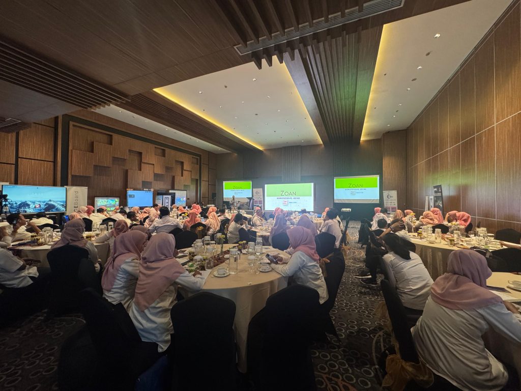 Dokumentasi event ZOAN pada IT Solutions Day dan Pameran Produk TKDN